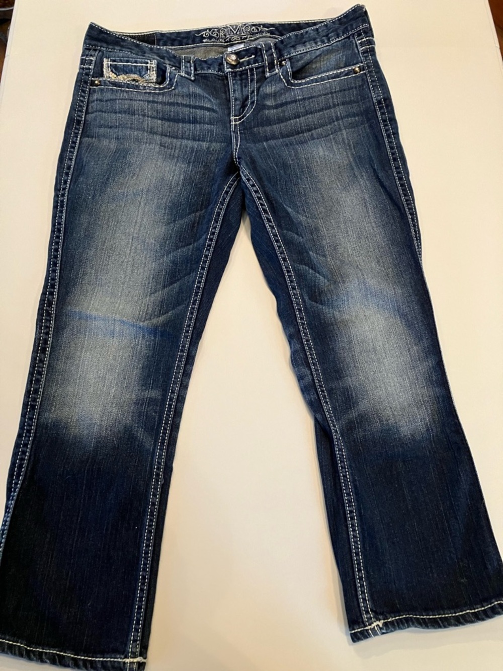 Maurice’s Premium Juniors Size‎ 9/10 Embellished Western Style Capri’s